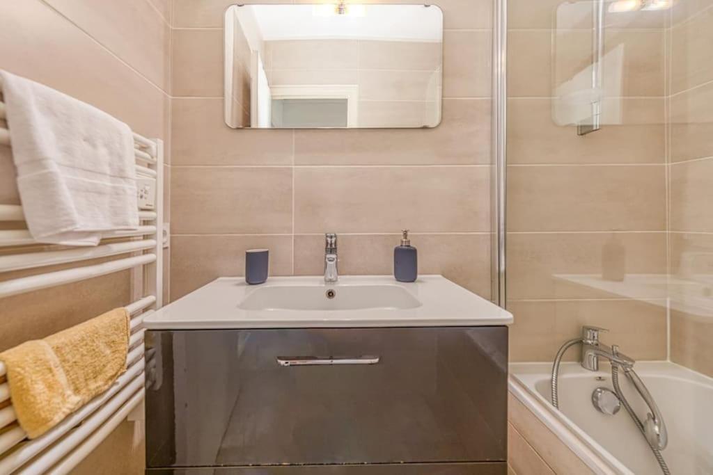 Centre Grenoble, Charmant, Avec Une Chambre Exteriér fotografie